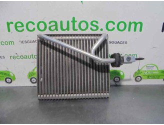 Recambio de evaporador aire acondicionado para ssangyong rodius 2.0 td cat referencia OEM IAM 615005A100 