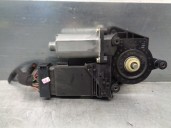 Replacement front right window regulator motor for Volkswagen Passat saloon (3B3) 2.5 V6 TDI OEM IAM reference 3B4837752LE 29