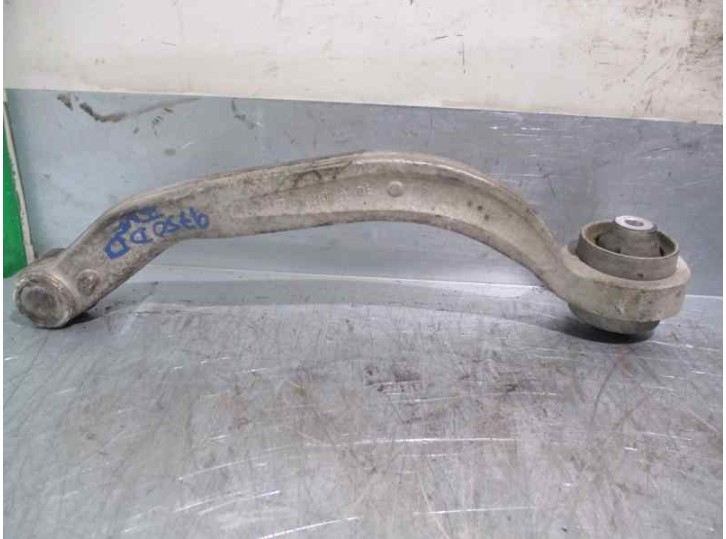 Recambio de brazo suspension inferior delantero derecho para audi a4 berlina (8ec) 2.0 tdi referencia OEM IAM 8E0407894AL 