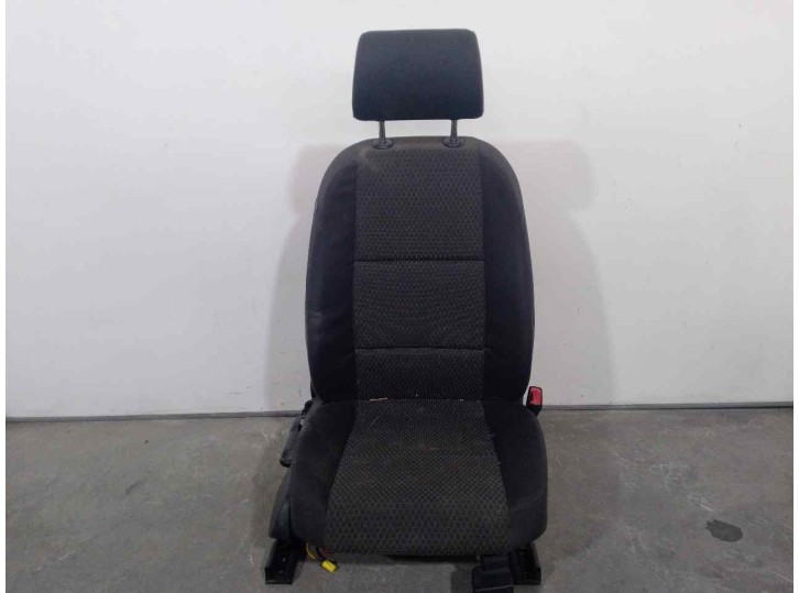 Recambio de asiento delantero derecho para audi a6 berlina (4f2) 2.0 tdi referencia OEM IAM 4F0881361 TELA NEGRA 4 PUERTAS