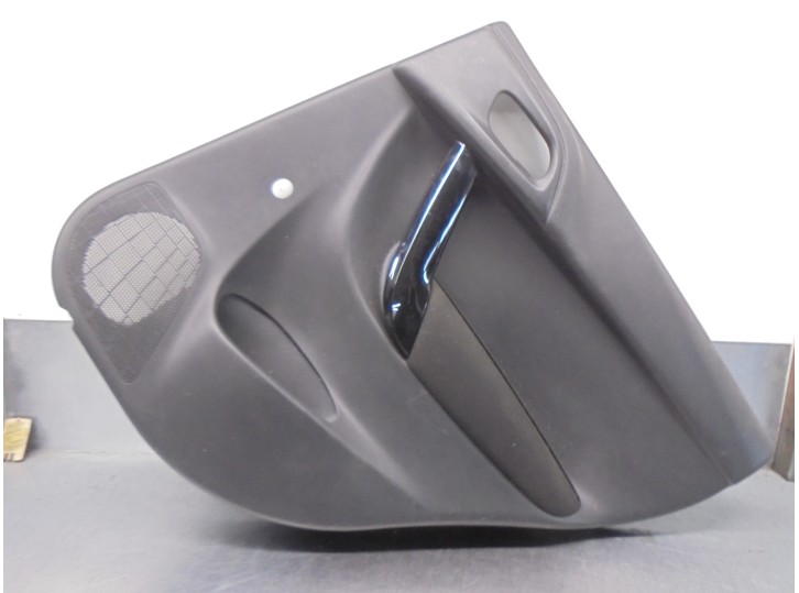 Recambio de guarnecido puerta trasera derecha para citroën c3 ii 1.4 referencia OEM IAM 96835051ZD 051ZD 