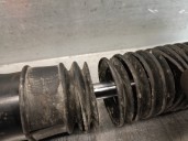 Recambio de amortiguador trasero izquierdo para peugeot expert kombi 2.0 hdi referencia OEM IAM 5206R1  