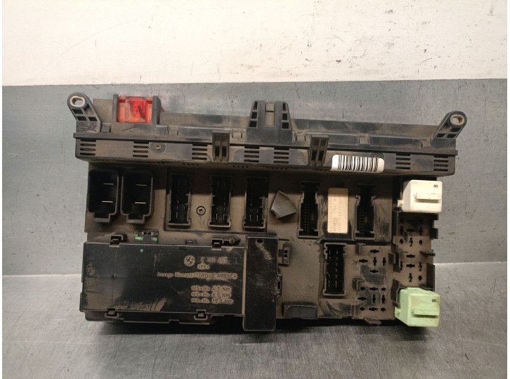 Recambio de caja reles / fusibles para bmw x5 (e53) 3.0 i referencia OEM IAM 8380407 
