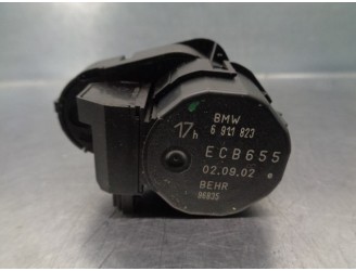 Recambio de motor apertura trampillas climatizador para bmw serie 7 (e65/e66) 3.0 turbodiesel cat referencia OEM IAM 6911823 