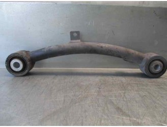 Recambio de brazo suspension superior trasero derecho para ssangyong rodius 2.0 td cat referencia OEM IAM 