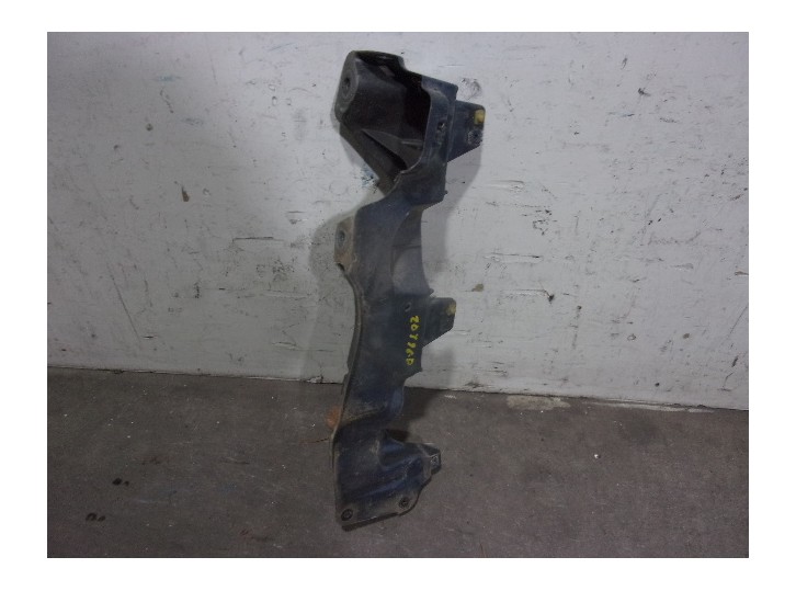 Recambio de refuerzo lateral para renault kangoo 1.6 16v cat referencia OEM IAM 631221176R SOPORTE 