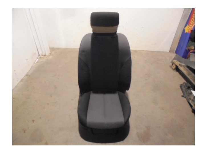 Recambio de asiento delantero derecho para mazda 2 lim. (de) 1.3 active (3-ptas.) referencia OEM IAM D6518813163 D6518813163 
