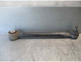 Recambio de brazo suspension inferior trasero derecho para ssangyong rodius 2.0 td cat referencia OEM IAM 