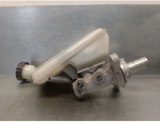 Recambio de bomba freno para citroën c3 ii 1.4 referencia OEM IAM 0204054032 0204054032 BOSCH