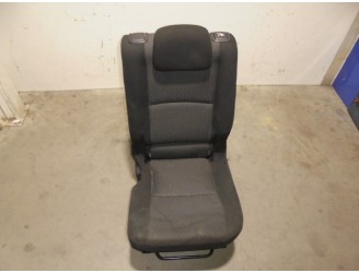 Recambio de asientos trasero izquierdo para toyota verso 2.0 d-4d cat referencia OEM IAM  TELA NEGRA Y GRIS 5 PUERTAS