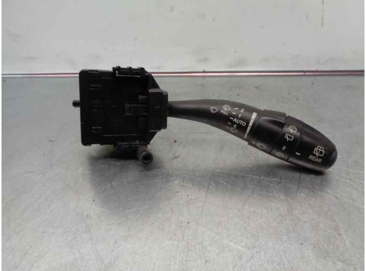 Recambio de mando limpia para hyundai i30 1.6 cat referencia OEM IAM 934102L050 