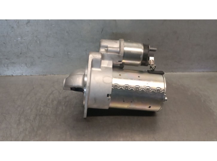 Recambio de motor arranque para chevrolet aveo / kalos hatchback (t200) 1.2 referencia OEM IAM 25187951 25187951 