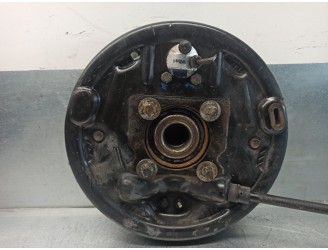 Recambio de mangueta trasera derecha para smart coupe 1.0 cat referencia OEM IAM A4514200002 0204011550 BOSCH