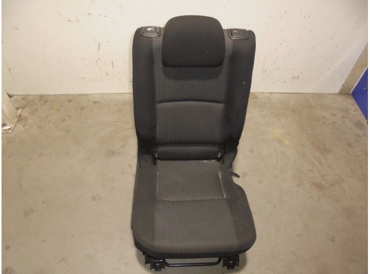 Recambio de asientos trasero derecho para toyota verso 2.0 d-4d cat referencia OEM IAM TELA NEGRA Y GRIS 5 PUERTAS