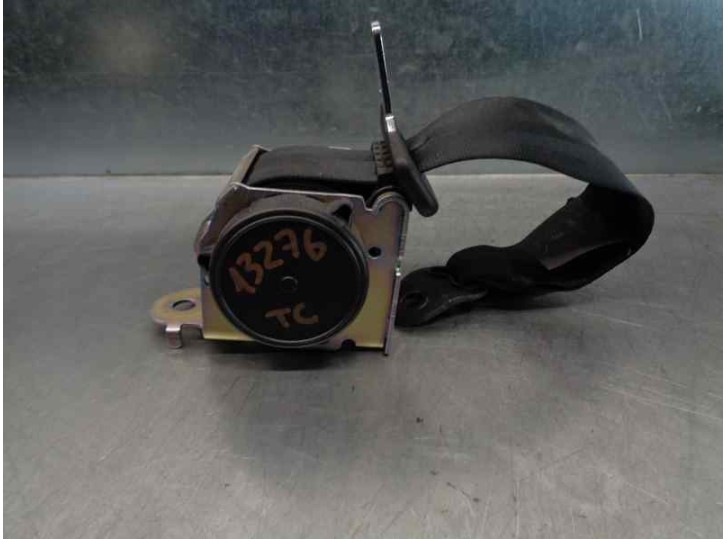 Recambio de cinturon seguridad trasero central para dacia sandero ii 1.0 12v cat referencia OEM IAM 888506476R 