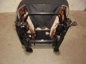 Recambio de asientos trasero derecho para toyota verso 2.0 d-4d cat referencia OEM IAM TELA NEGRA Y GRIS 5 PUERTAS