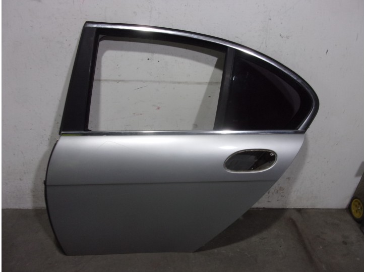 Recambio de puerta trasera izquierda para bmw serie 7 (e65/e66) 3.0 turbodiesel cat referencia OEM IAM 41517202083 GRIS 4 PUERTA
