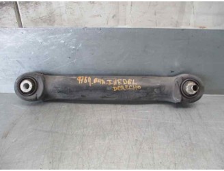 Recambio de brazo suspension inferior trasero derecho para mercedes-benz clase c (w201) berlina 2.3 referencia OEM IAM 201352098