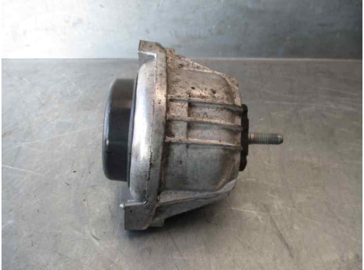 Recambio de soporte motor para bmw serie 3 touring (e91) 2.0 turbodiesel cat referencia OEM IAM 13981112 