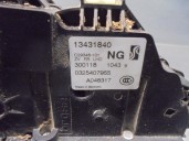 Recambio de cerradura puerta delantera derecha para opel corsa e selective referencia OEM IAM 13431840 6 PINES 5 PUERTAS