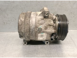 Recambio de compresor aire acondicionado para renault trafic ii furgoneta (fl) 2.5 dci 145 (fl0j) referencia OEM IAM 8200979500 