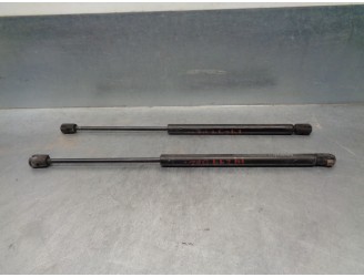 Replacement hood struts for Chrysler Jeep Cherokee (KJ) 2.8 CRD CAT OEM IAM reference 55360411AB 