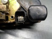 Replacement front right door lock for Chrysler Jeep Cherokee (KJ) 2.8 CRD CAT OEM IAM reference 55360611AE 4 PINE