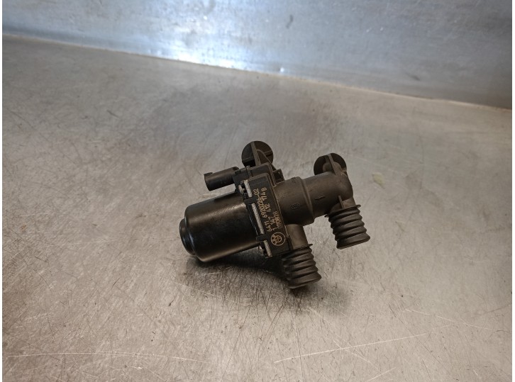 Recambio de valvula intercambio de calefaccion para bmw serie 5 touring (e61) 2.0 turbodiesel cat referencia OEM IAM 64116920226