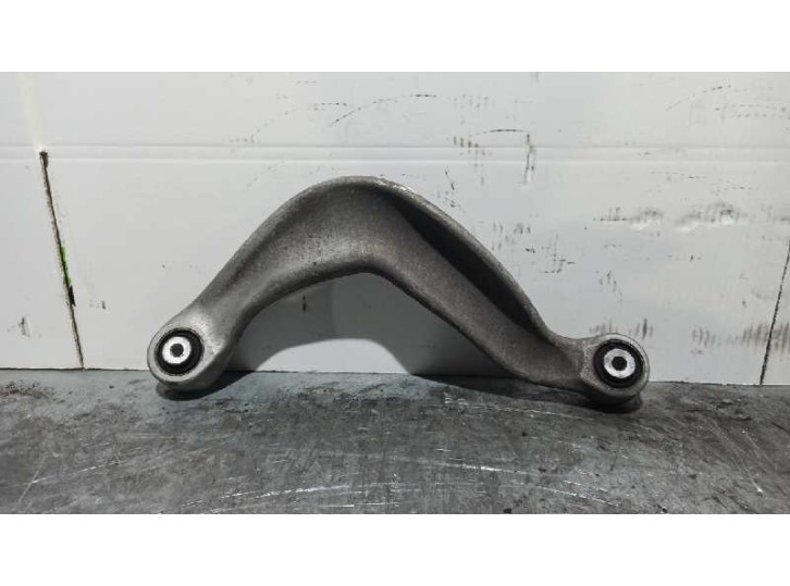 Recambio de brazo suspension superior trasero izquierdo para audi a4 ber. (b8) 2.0 16v tfsi referencia OEM IAM 8K0505323H 