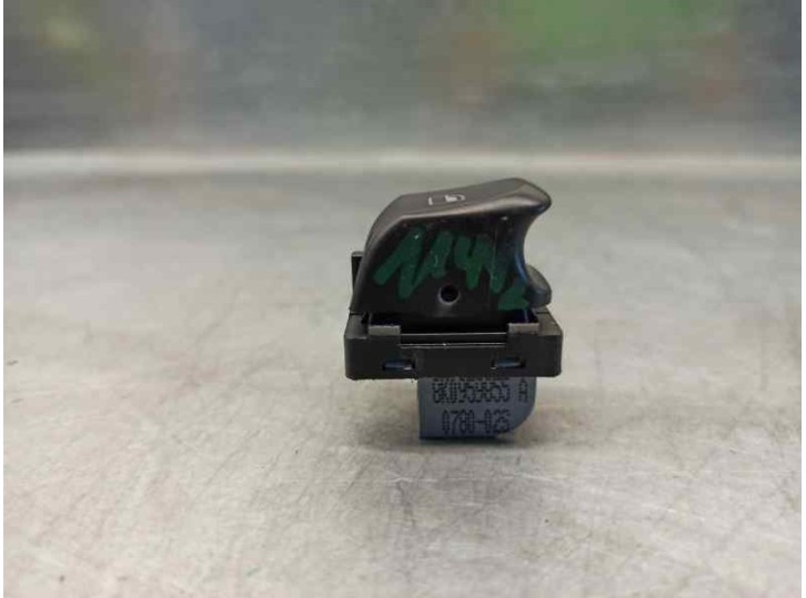 Recambio de mando elevalunas delantero derecho para audi a4 ber. (b8) 2.0 16v tfsi referencia OEM IAM 8K0959855A 