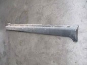 Replacement side skirt for Volvo XC90 2.5 20V turbo cat OEM IAM reference 30655190 