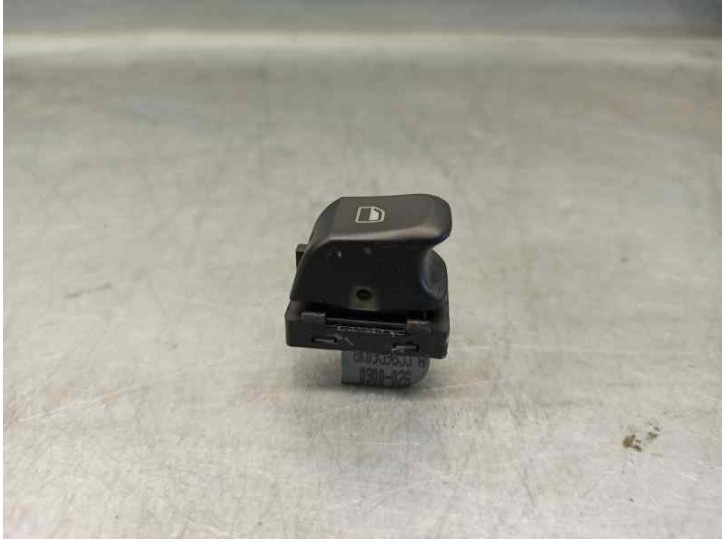 Recambio de mando elevalunas trasero izquierdo para audi a4 ber. (b8) 2.0 16v tfsi referencia OEM IAM 8K0959855A 