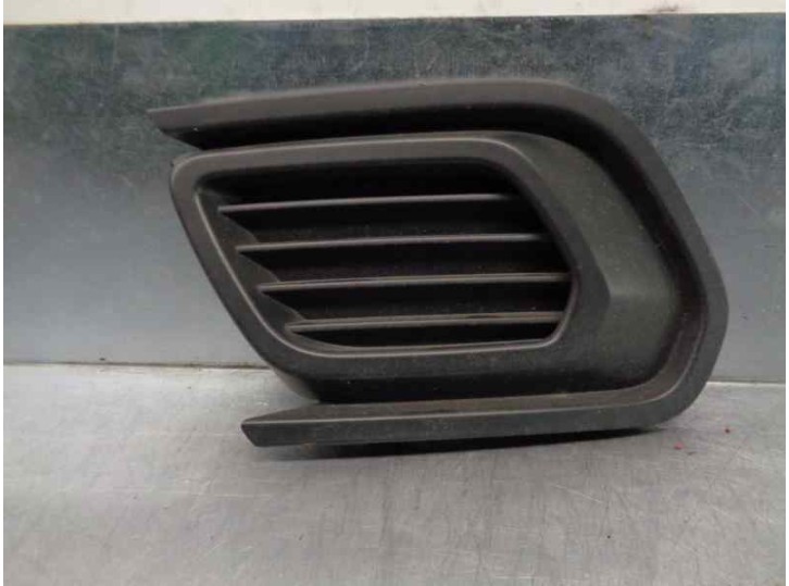 Recambio de rejilla paragolpes izquierda para dacia sandero ii 1.0 12v cat referencia OEM IAM 