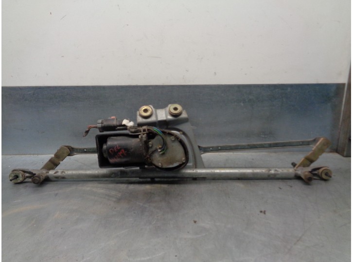 Recambio de motor limpia delantero para chrysler jeep cherokee (kj) 2.8 crd cat referencia OEM IAM 55155895AE  