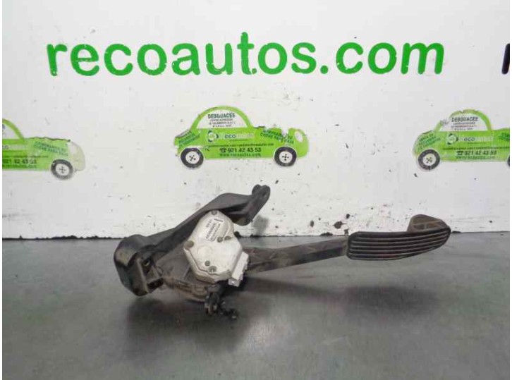 Recambio de potenciometro pedal para volvo xc90 2.5 20v turbo cat referencia OEM IAM 30683520  HELLA