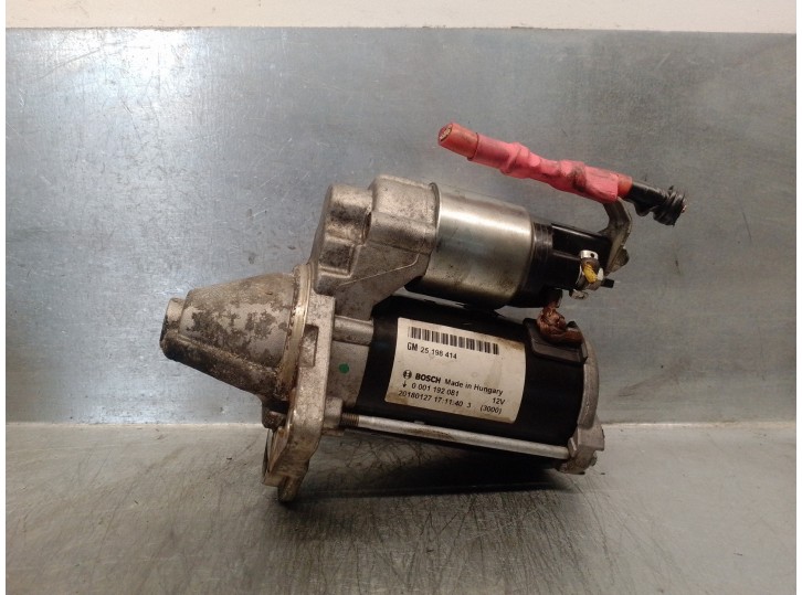 Recambio de motor arranque para opel corsa e selective referencia OEM IAM 25198414 0001192081 BOSCH
