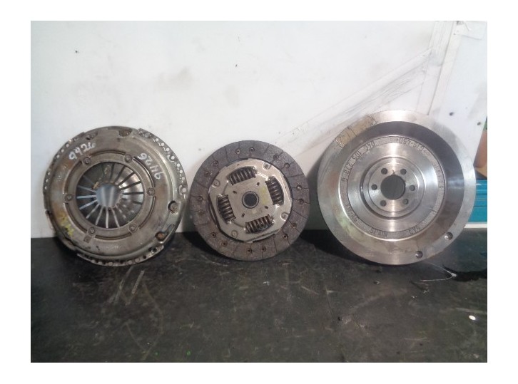 Recambio de kit embrague para seat ibiza (kj1) referencia OEM IAM 04C141025P  SACHS