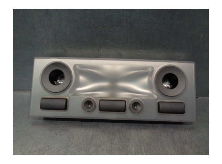 Recambio de luz interior para bmw serie 7 (e65/e66) 3.0 turbodiesel cat referencia OEM IAM 63318379699 