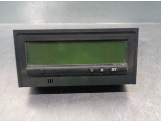 Replacement multifunction screen for Mitsubishi Space Wagon (N80/N90) 2.4 GDI CAT OEM IAM reference MR489626 