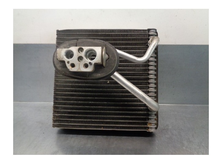 Replacement air conditioning evaporator for Volkswagen Golf V Variant (1K5) 1.4 16V TSI OEM IAM reference 1K1820103B 
