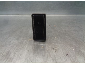 Recambio de mando elevalunas delantero derecho para citroën saxo 1.5 diesel referencia OEM IAM 6552AJ 