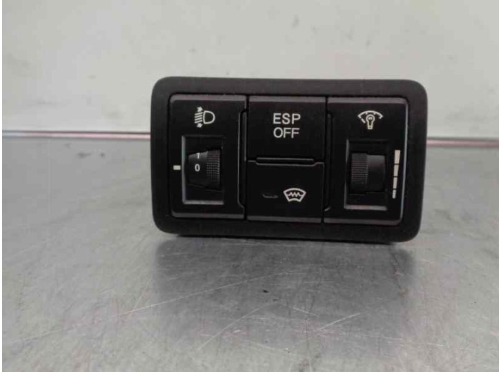 Recambio de mando luces salpicadero para hyundai i30 1.6 cat referencia OEM IAM 202002962 