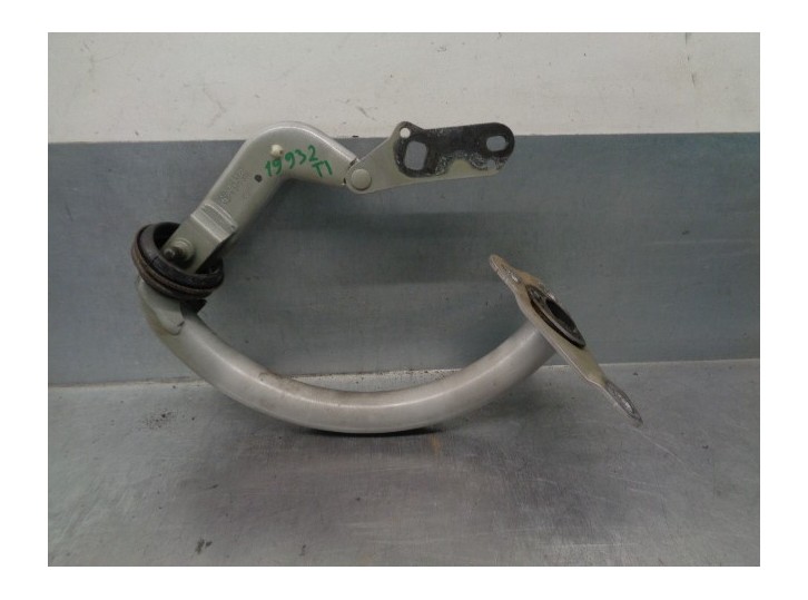 Recambio de bisagra porton para bmw serie 7 (e65/e66) 3.0 turbodiesel cat referencia OEM IAM 8240339  