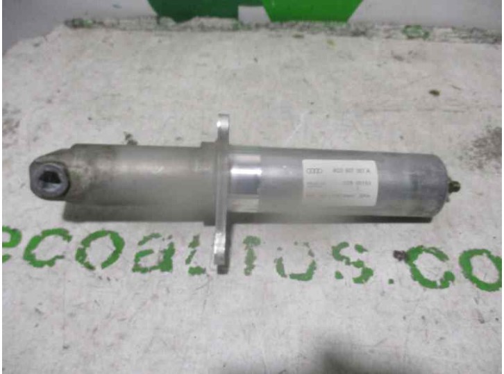 Recambio de refuerzo paragolpes trasero para audi a8 (d2) 2.5 v6 24v tdi referencia OEM IAM 4D0807357A 4D0807357A CESTA 29B