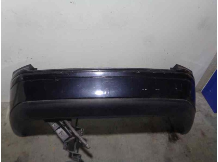 Recambio de paragolpes trasero para volvo v50 familiar 2.0 diesel cat referencia OEM IAM 39886057 NEGRO 5 PUERTAS