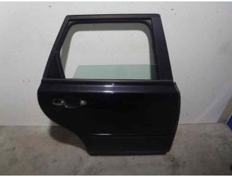 PUERTA TRASERA DERECHA 31335470 NEGRA 5 PUERTAS