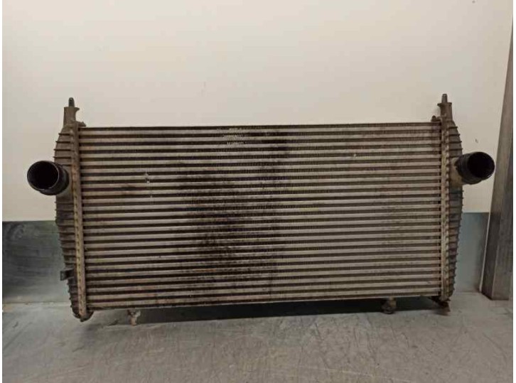 Replacement intercooler for Citroën C5 Break Exclusive OEM IAM reference 9646300980 D1386007 BEHR