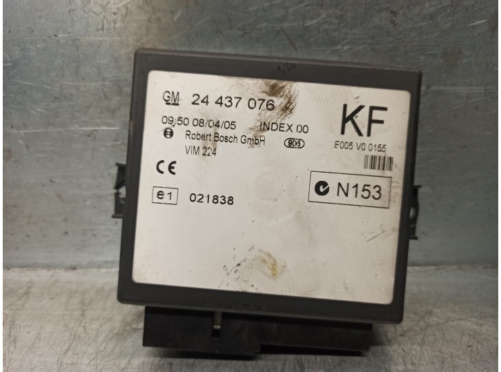 Recambio de centralita cierre para opel zafira a elegance referencia OEM IAM 24437076 F005V00155 BOSCH