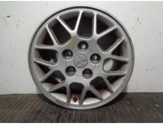 Recambio de llanta para mitsubishi space wagon (n80/n90) 2.4 gdi cat referencia OEM IAM MR333493 R15X6JJDOT46 ALUMINIO 16P