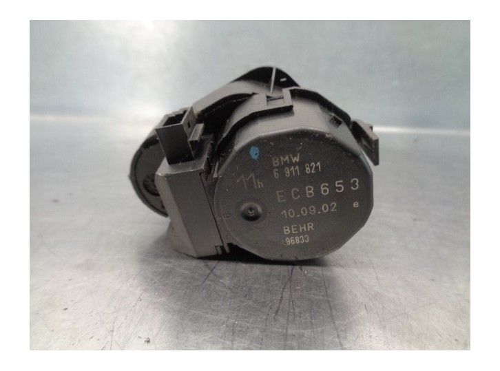 Recambio de motor calefaccion para bmw serie 7 (e65/e66) 3.0 turbodiesel cat referencia OEM IAM 6911821  